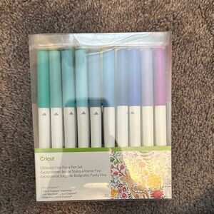 Cricut Fine Point Pen Set